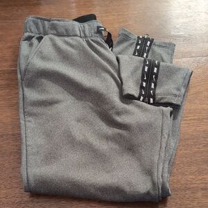 Nike Men's Heather Gray Joggers Size M
